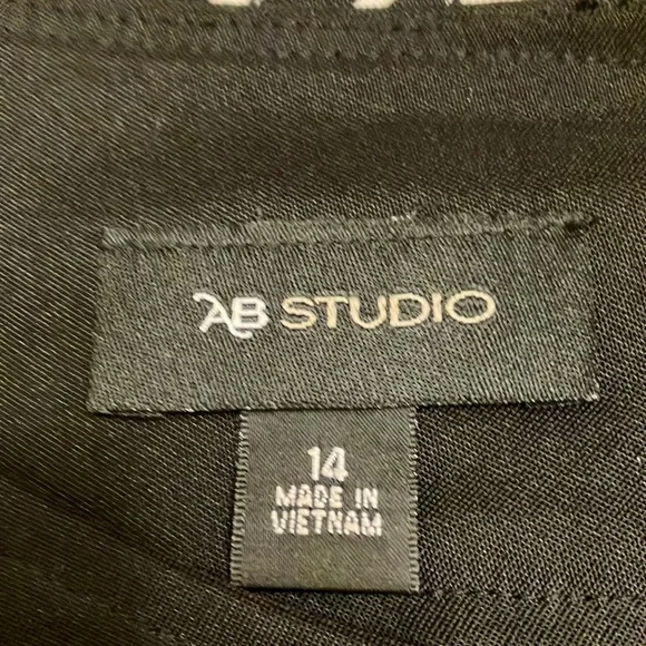 4/$20 AB studios, black and white dress - Picture 6 of 9